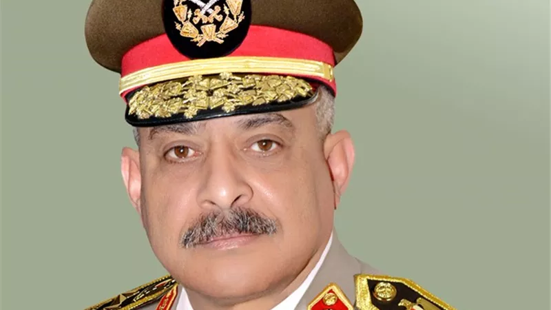 القوات المسلحة تهنئ الرئيس السيسي بمناسبة الاحتفال بذكرى المولد النبوي الشريف