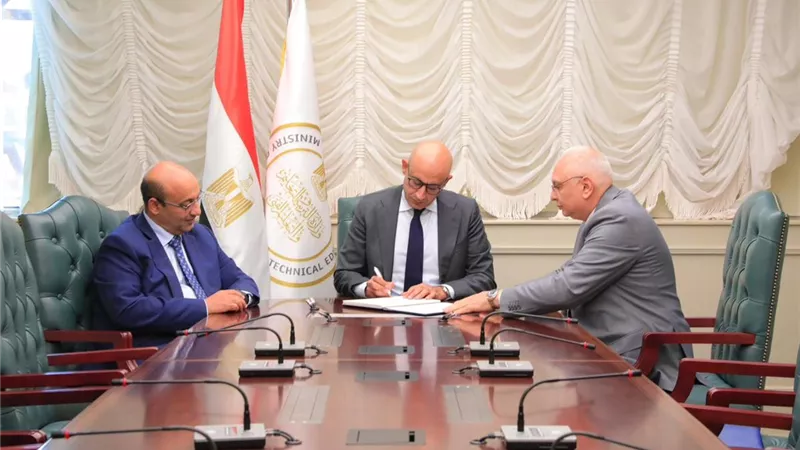 89.88% نسبة النجاح في الدبلومات الفنية.. 