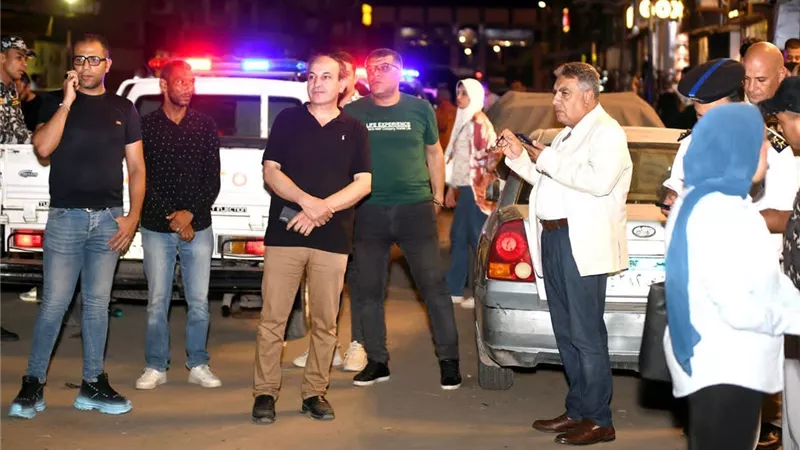 محافظ الدقهلية يقود حملات مرورية فى المنصورة لليوم الثاني