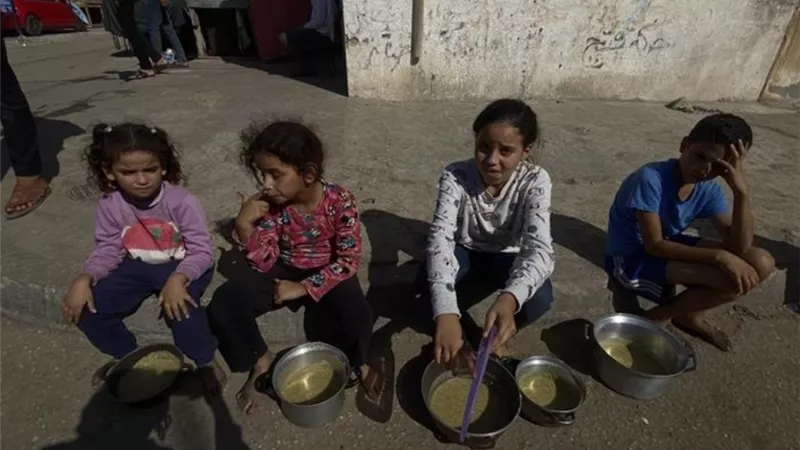اليونيسف: الطفولة تحتضر في غزة وسط حصار ومجاعة وقصف إسرائيلي 