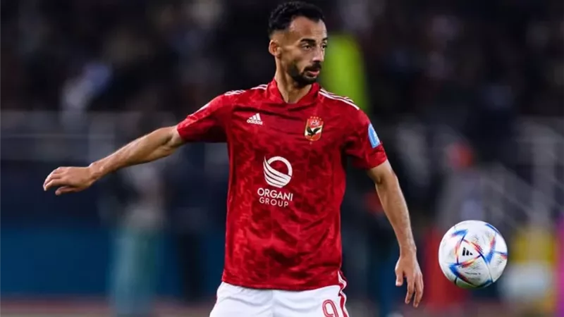 الأهلي يسعى لإنهاء أزمة أحمد عبد القادر بعد رحيل ريبيرو