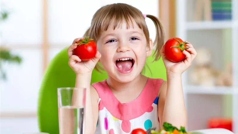 ما هى الأطعمة التى تساعد على تعزيز نمو الأطفال وزيادة طولهم؟