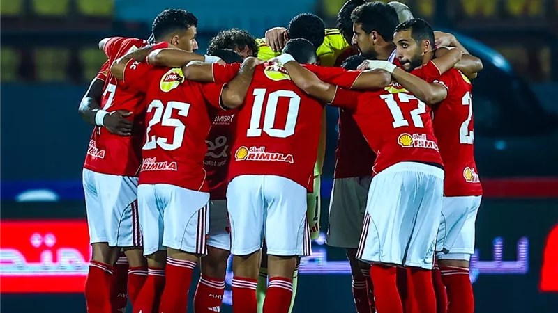 الأهلي يراقب ظهير أيسر مغربي لضمه في يناير |تفاصيل