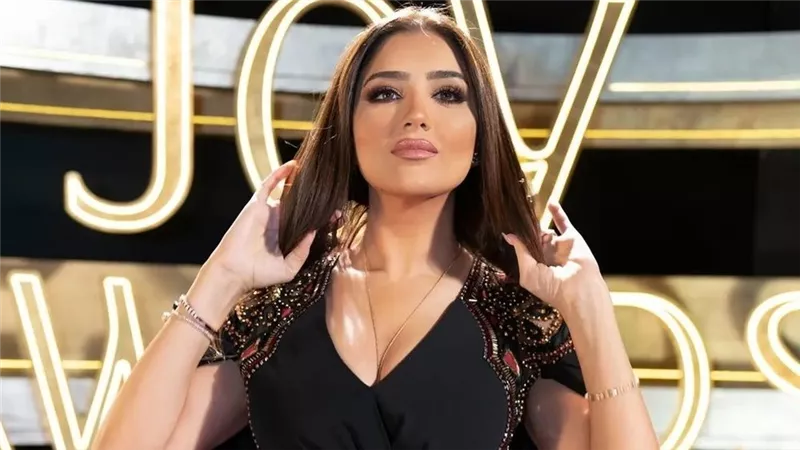 رسالة مجهولة من مي عمر: 