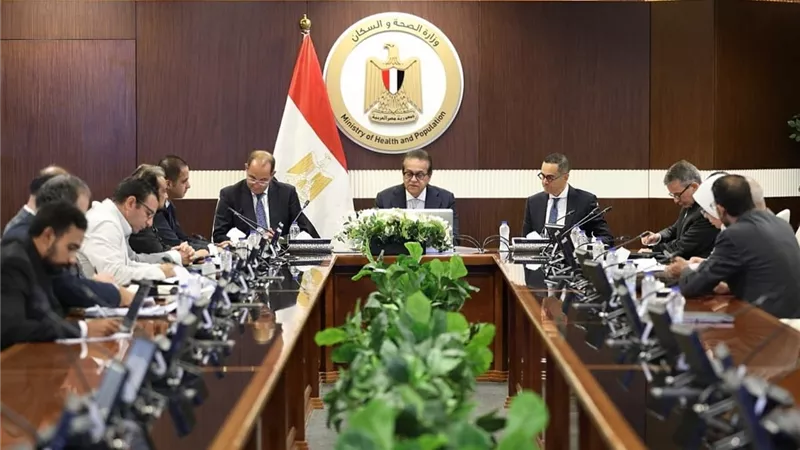 اجتماع وزاري لتيسير الإفراج عن سيارات ذوي الإعاقة