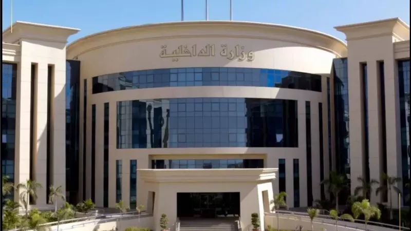 مصدر أمني ينفي مزاعم إضراب نزلاء أحد مراكز الإصلاح والتأهيل عن الطعام