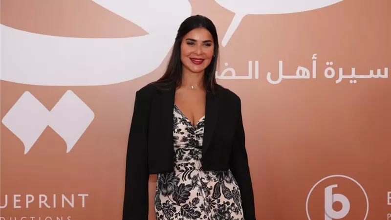 عمرو كمال ونورهان منصور في العرض الخاص لفيلم “ضي”