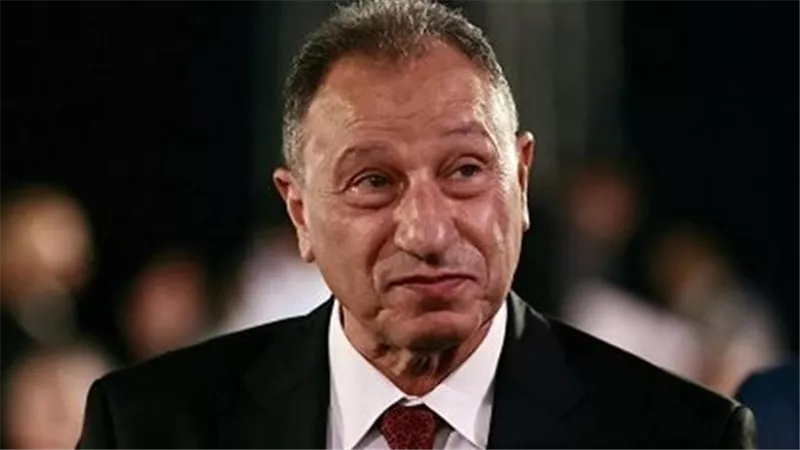 الخطيب يفاجئ عماد النحاس في المران الأول للجهاز الفني المؤقت