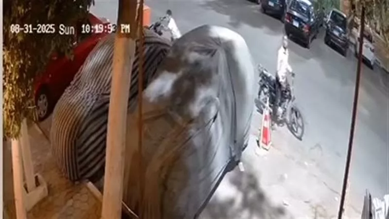 «أمن القاهرة» يفحص فيديو سرقة دراجة نارية لعامل دليفري بالمقطم