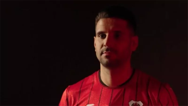 الريان القطري يعلن التعاقد مع ميتروفتش ويوجه رسالة مؤثرة للاعب 