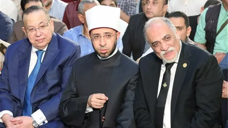 وزير الأوقاف يشهد احتفال الطرق الصوفية بالمولد النبوي الشريف بمسجد سيدنا الحسين