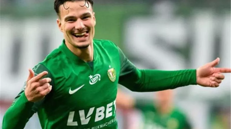 الأهلي يتحرك لضم أسد الحملاوي وينتظر موقف ناديه الروماني 