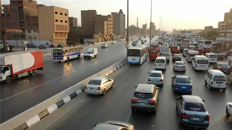 النقل تُحذّر من استخدام حارة الأتوبيس الترددي على الدائري