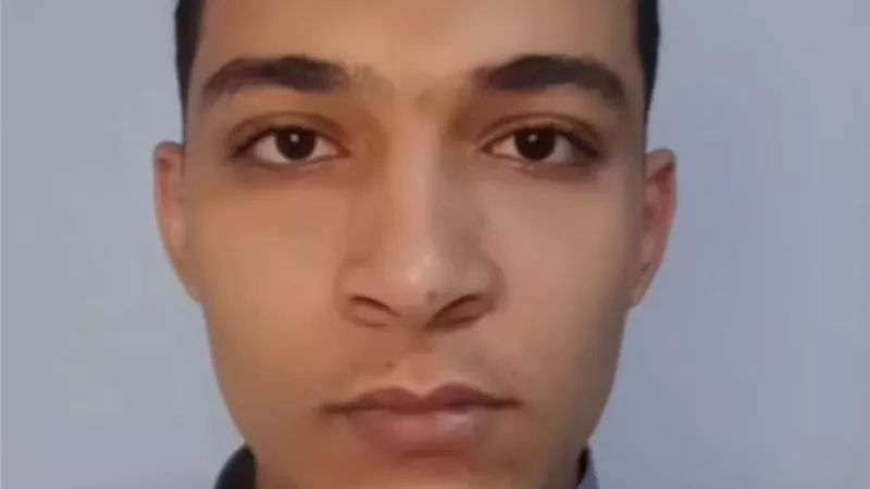 صاحب أزمة فيديو المولد النبوي يعتذر: ما فعلته غير صحيح وأعتذر للأوقاف والأزهر