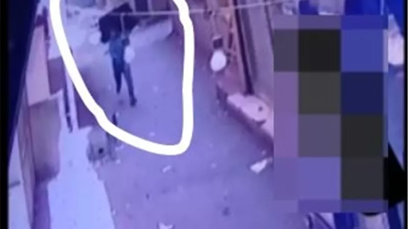 الأمن يفحص فيديو 