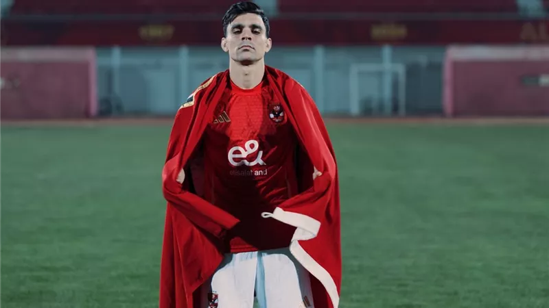 الأهلي يفتح الباب أمام رحيل أشرف بنشرقي