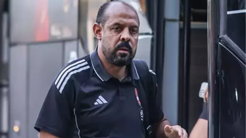 في غياب الدوليين.. الأهلي يواصل تحضيراته اليوم الأحد لمواجهة إنبي