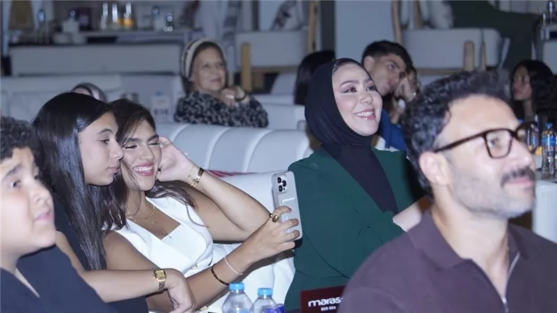 بحضور زوجها وأبنائها.. لقطات من حفل مي فاروق ومدحت صالح بـ «ليالي مراسي»