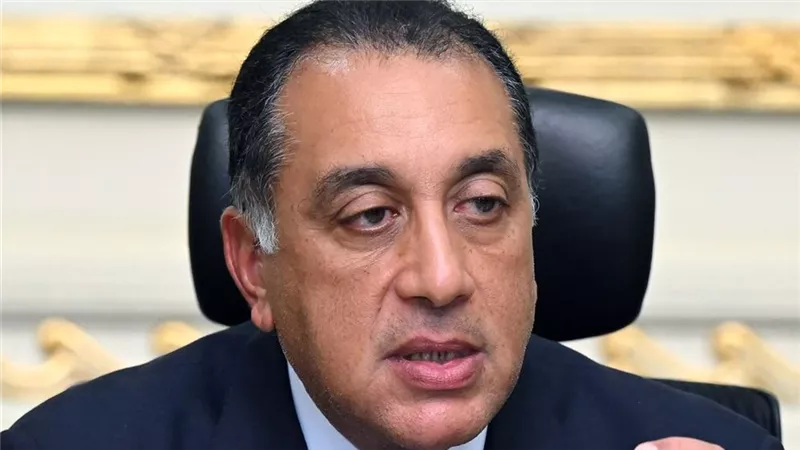 رئيس الوزراء يبعث رسالة خطية لنظيره الكويتي تتعلق بتعزيز العلاقات الثنائية