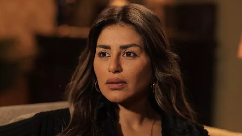 منة فضالي في رسالة غامضة: «خسارة قليلة الأصل مكسب»