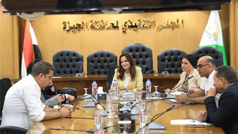 الجيزة تبحث تكثيف الفحوصات للدواب بالمنطقة الأثرية 