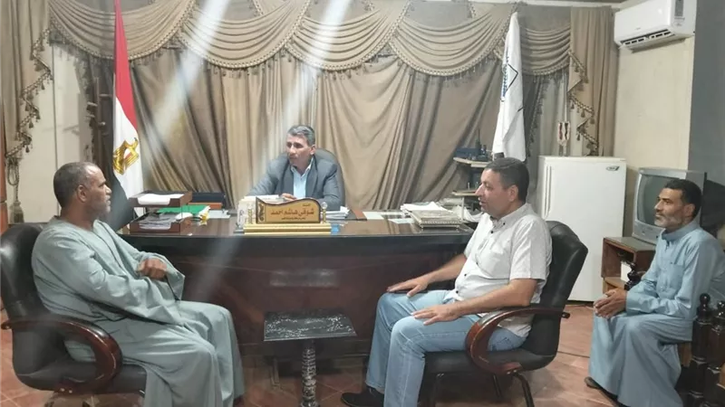 رفع 20 طن قمامة بقرى مركز ناصر في بني سويف