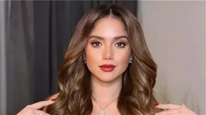 خروج رنا رئيس من المستشفى.. ووالدتها لـ 