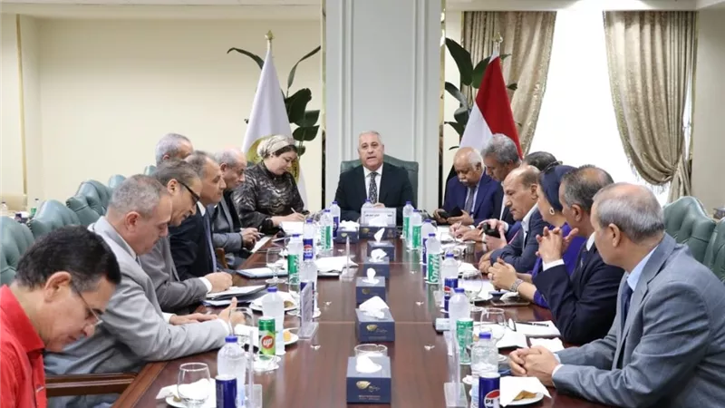مواجهة الحقيقة بالأرقام: «الوطنية للصحافة» تضع اليد على جراح الصحف القومية