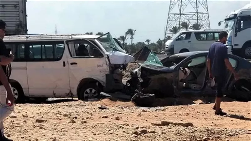 مصرع سيدة وإصابة 10 آخرين بحادث مروع على الطريق الدولي بجمصة |صور
