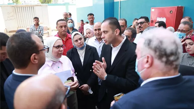 نائب وزير الصحة يتابع سير العمل بمستشفيي الصحة النفسية والصدر بأسيوط