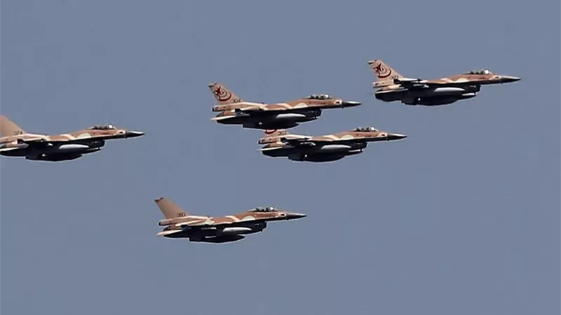القناة 14 الإسرائيلية: الطائرات الحربية مرت بـ 4 دول عربية لاستهداف قادة حماس في قطر