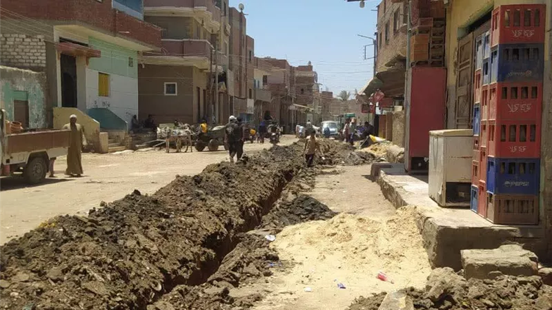 نظافة ورصف وصرف صحي.. مطالب أهالى مركز ناصر لتحسين الخدمات