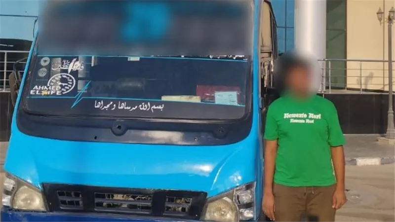 القبض علي قائد سيارة نقل جماعى لتعاطيه المخدرات بالجيزة 