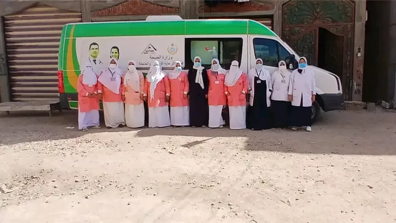 قافلة طبية مجانية بشربين تقدم خدماتها لـ1535 مواطناً خلال يومين