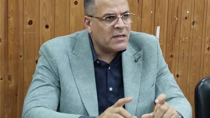 استبعاد مدير مدرسة إعدادية في دمياط لعدم الالتزام باللوائح