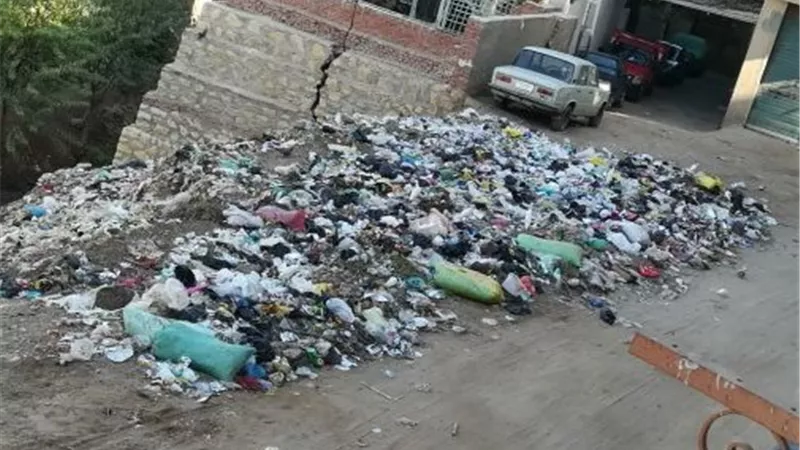 محافظ الفيوم: رفع 1400 طن قمامة يوميا من شوارع المحافظة