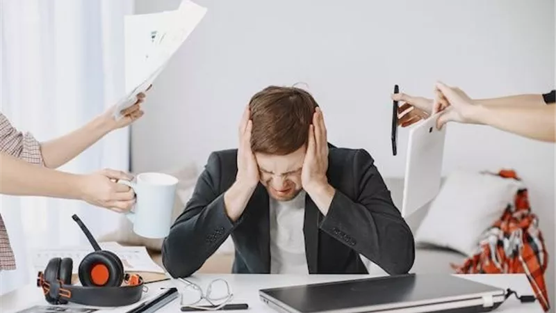 هل حان وقت الاستقالة؟ الصراع الخفي بين الموظف ومديره في العمل
