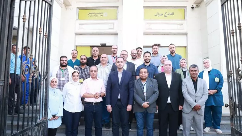نائب وزير الصحة يتفقد مستشفى علاج الأورام بسمالوط ومركز نقل الدم بالمنيا