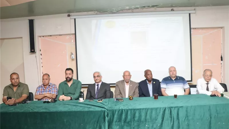لشرح البكالوريا.. نقابة المعلمين تنظم لقاء للمدرسين بالمطرية والمرج وعين شمس