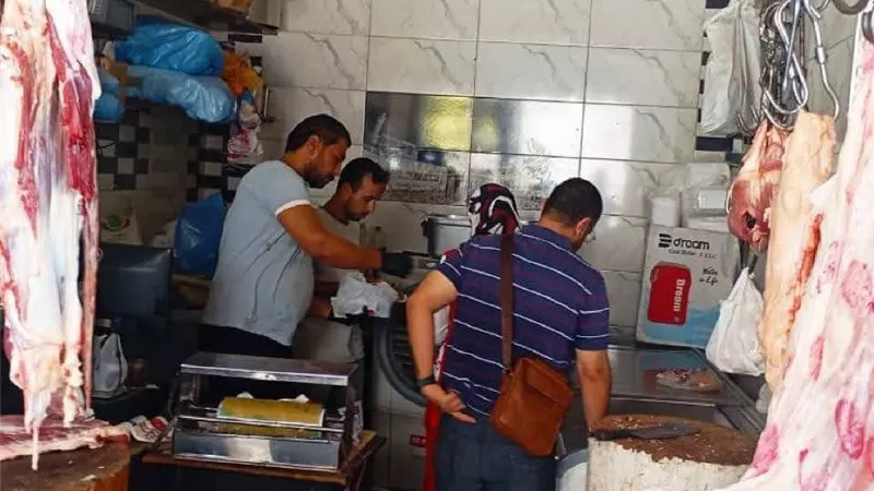  حصاد أسبوع رقابي مكثّف في الأسواق والموانئ لهيئة سلامة الغذاء