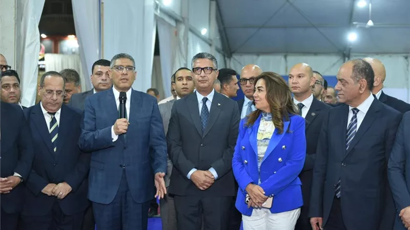بتخفيضات 30 % ..وزير التموين يفتتح المعرض الرئيسي 