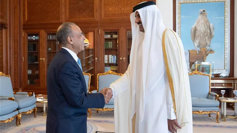 أمير قطر يشكر السيسي على المساندة ومشاعره الأخوية