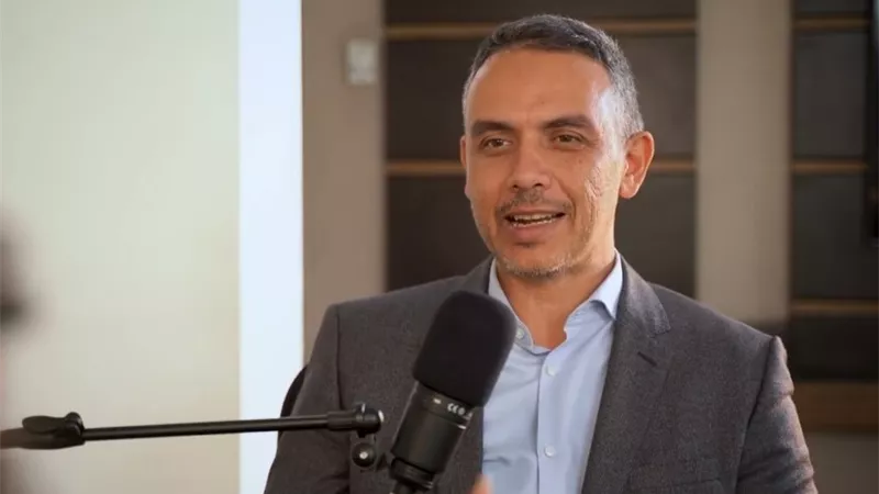 خبير اقتصادي يرجح خفض الفائدة 2% مجددًا بعد تأجيل رفع أسعار الكهرباء