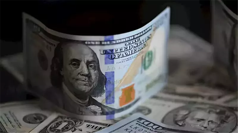 سعر الدولار يتراجع 51 قرشًا خلال الأيام الـ10الماضية