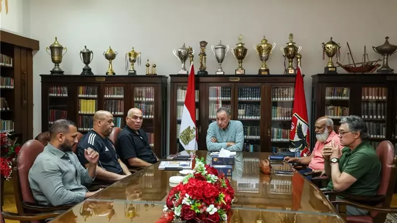 سبب اعتذار البرتغالي  روي خورخي عن تدريب الاهلي