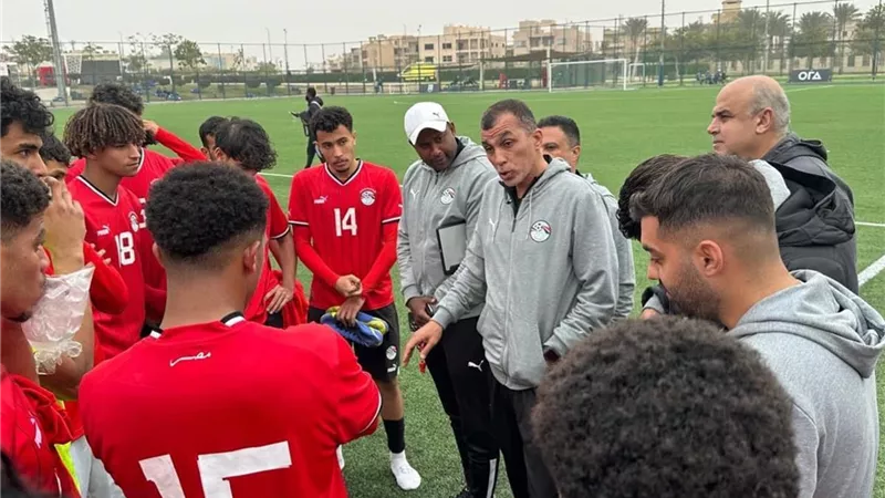 موعد سفر بعثة منتخب مصر 2005 للمشاركة في كأس العالم بتشيلي 