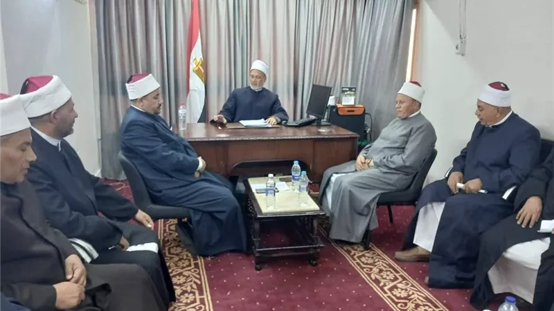 اجتماع أوقاف بني سويف يؤكد الانضباط الكامل داخل المساجد والالتزام بالتعليمات