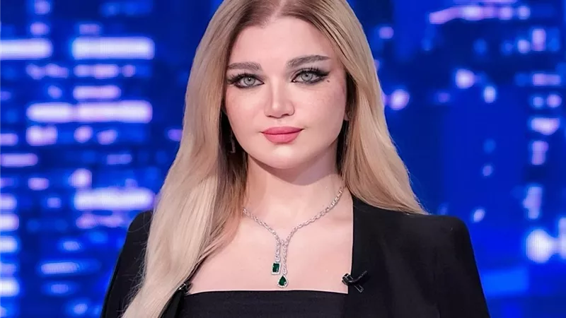 ياسمين الخطيب بعد أزمة فستانها: لا أبحث عن تريند وأستطيع لفت الأنظار بمقال