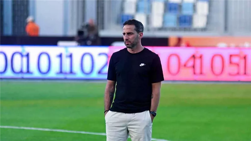 فيريرا يعلق على فوز الزمالك أمام المصري.. ويرد على إشاعة عبد الحميد معالي