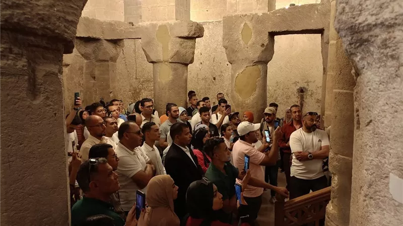 شعب واحد وطن واحد.. اتحاد بشبابها ينظم جولة لزيارة المعالم الأثرية والدينية بالمنيا